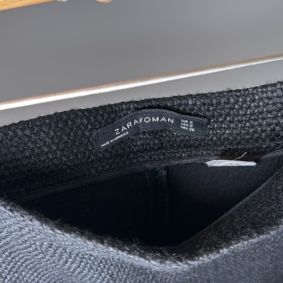 Zara Boucle Mini Skirt - Picture 3 of 3